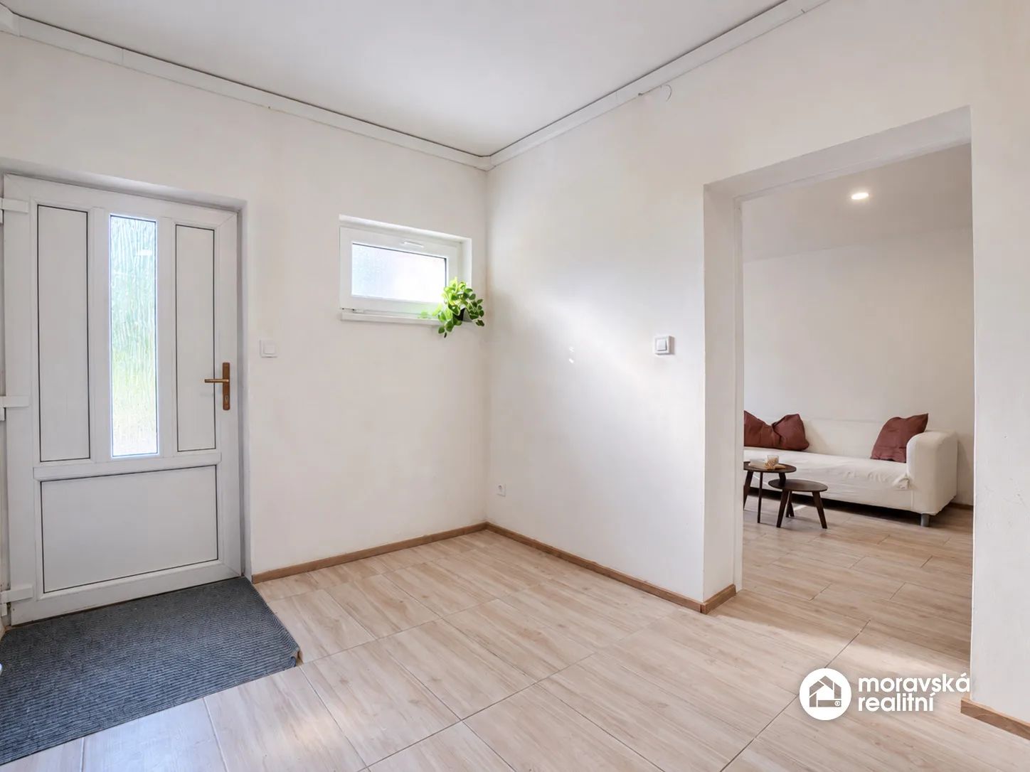 Prodej nebytového prostoru 31 m² se vstupem z ulice, po rekonstrukci - Brno-Židenice, Viniční