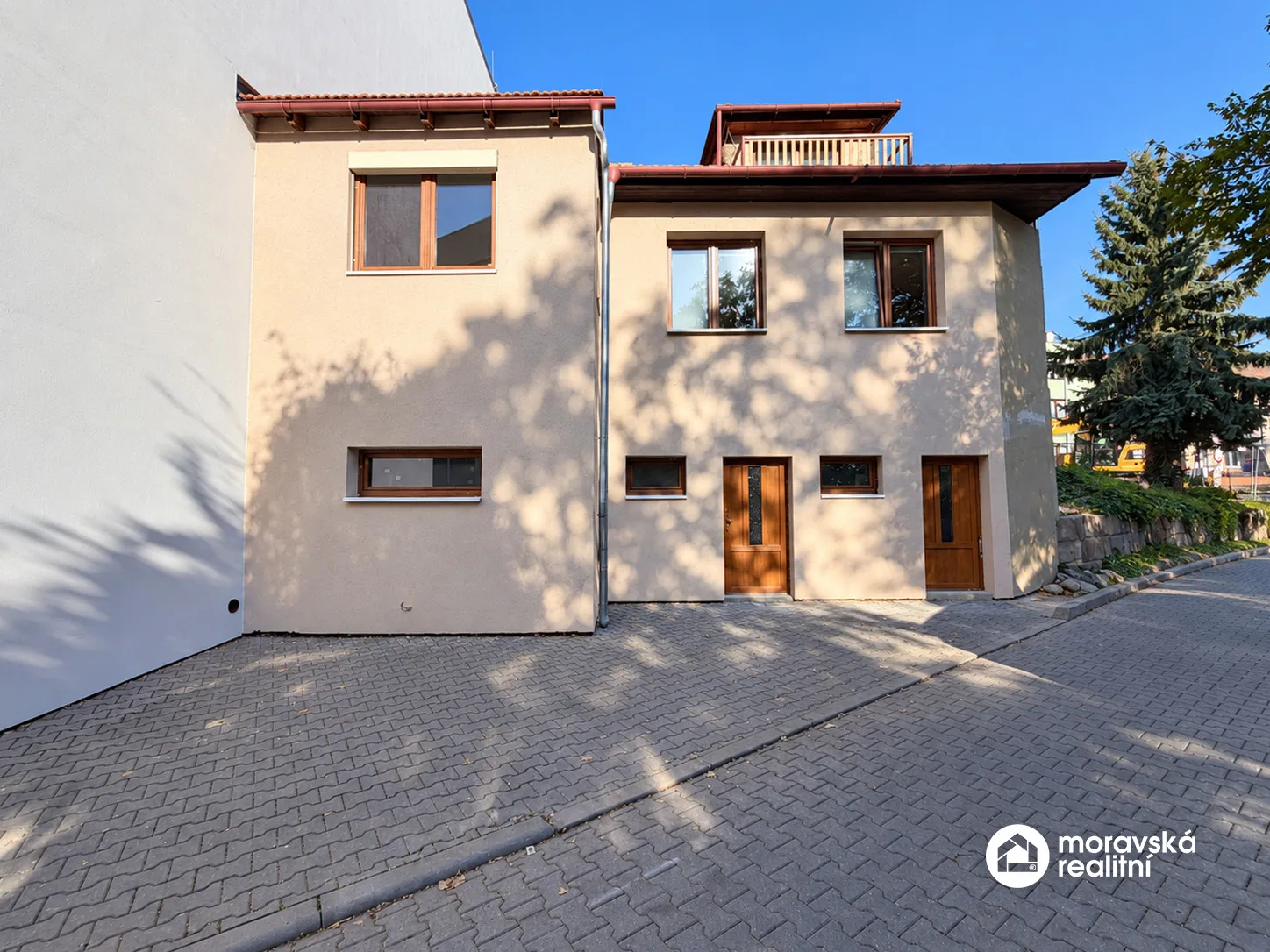 Prodej nebytového prostoru 31 m² se vstupem z ulice, po rekonstrukci - Brno-Židenice, Viniční
