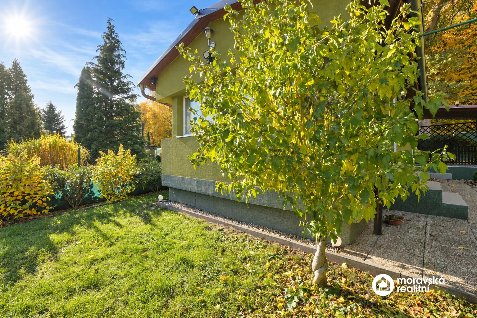 Prodej zateplené celoroční chaty, vlastní oplocený pozemek 224 m², Ivančice - Stříbský mlýn