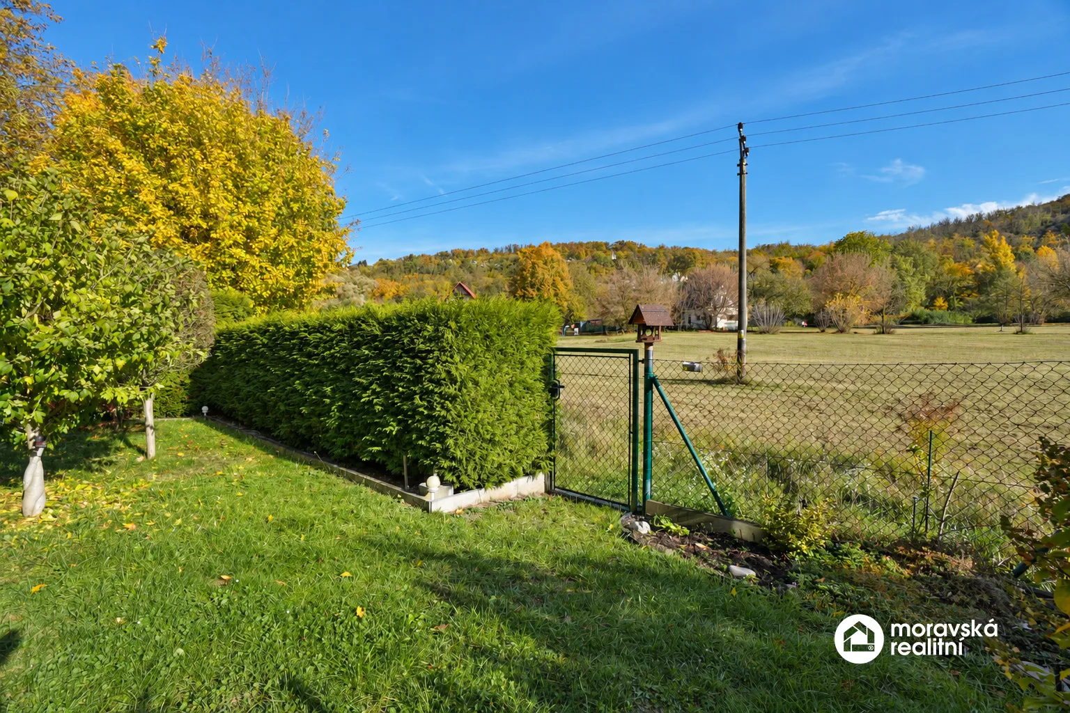 Prodej zateplené celoroční chaty, vlastní oplocený pozemek 224 m², Ivančice - Stříbský mlýn