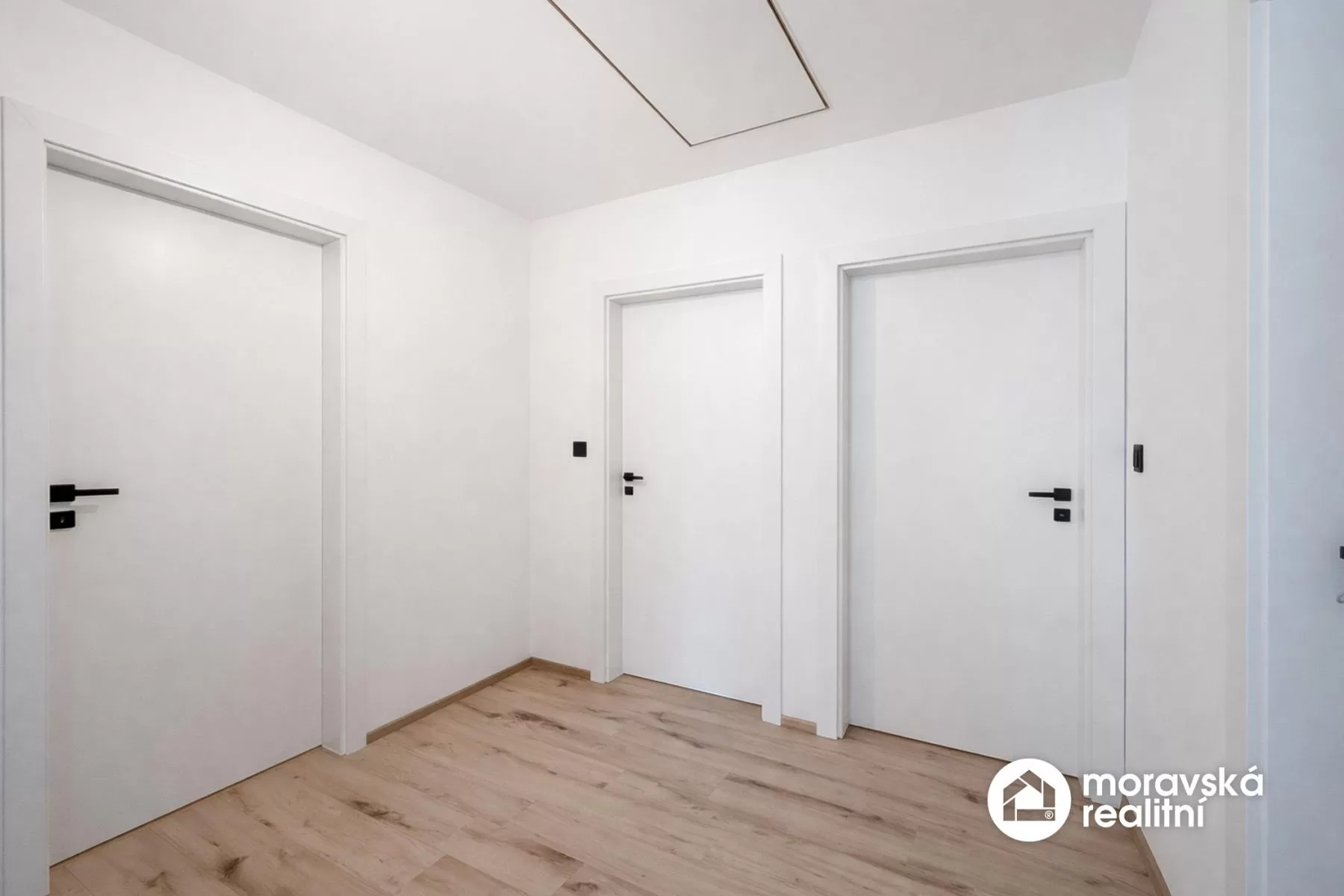 Prodej rodinného domu 4+1 + příslušenství v Moravském Krumlově