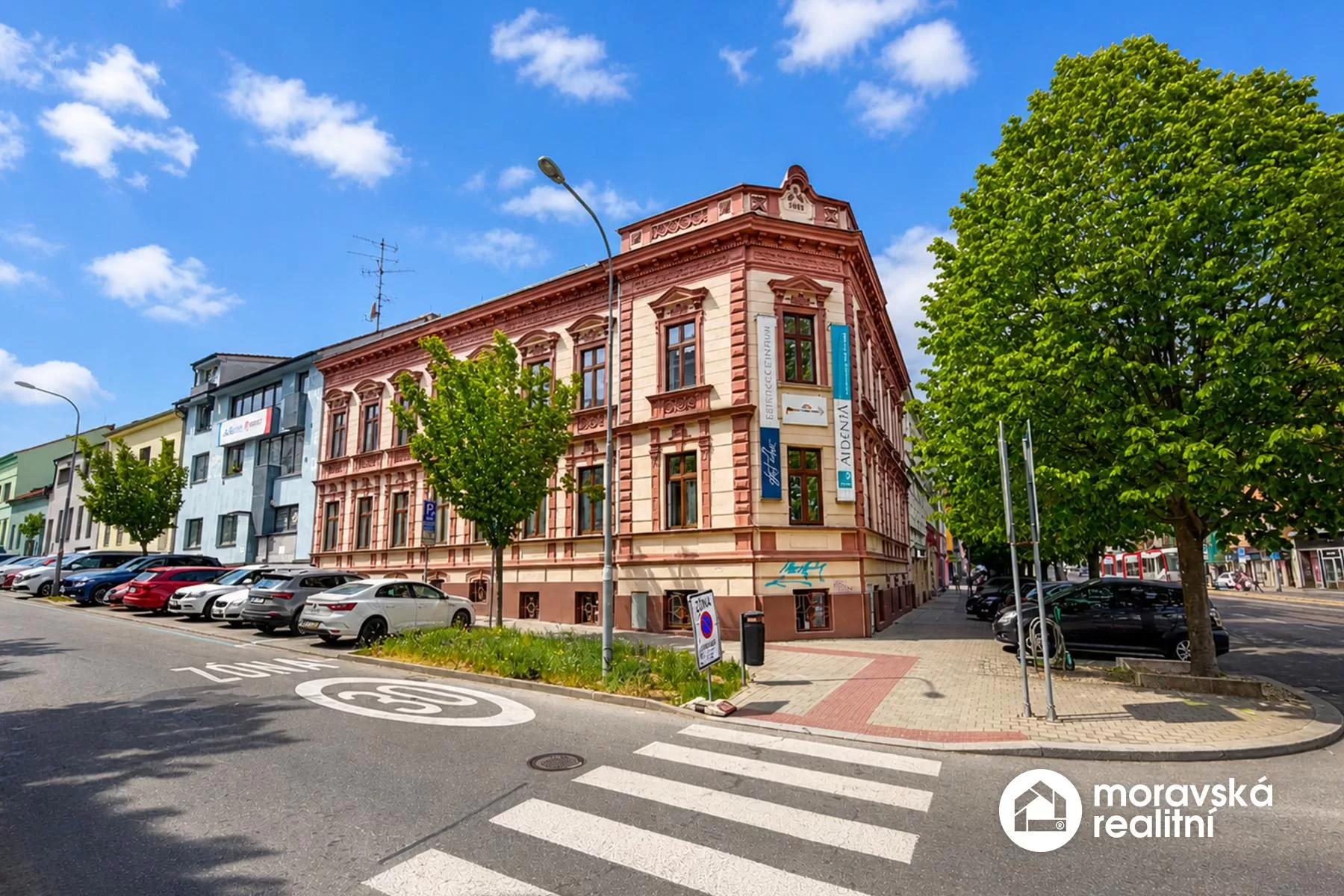 Pronájem moderní kanceláře 60 m² - Brno, Palackého třída