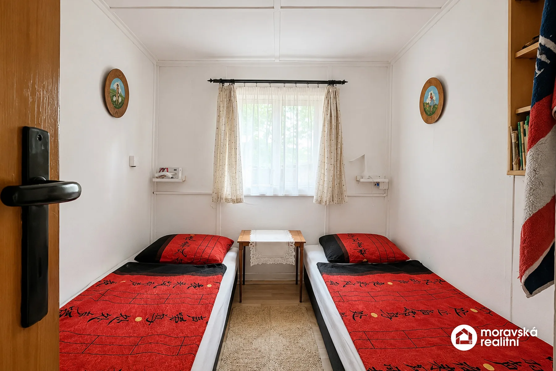 Prodej chaty 64 m² v první řadě přímo u vody – Chvalatice, Vranovská přehrada