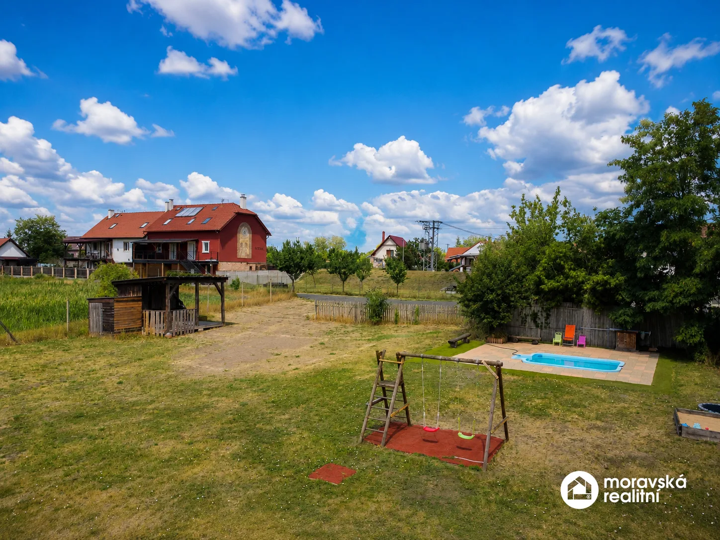 Penzion Rotunda – prodej zavedeného ubytovacího zařízení, Jevišovka (jižní Morava)