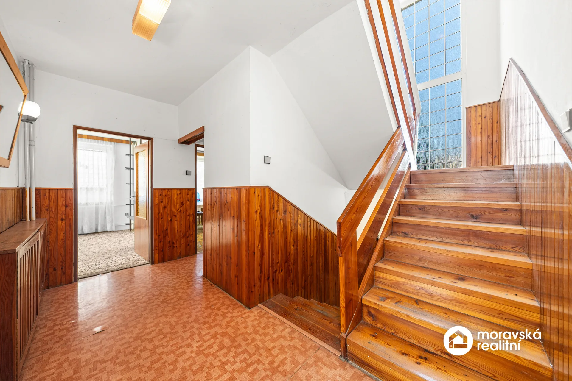 Prodej rodinného domu 5+1, 210 m², pozemek 1 048 m², Praha 5 – ul. Pod viaduktem