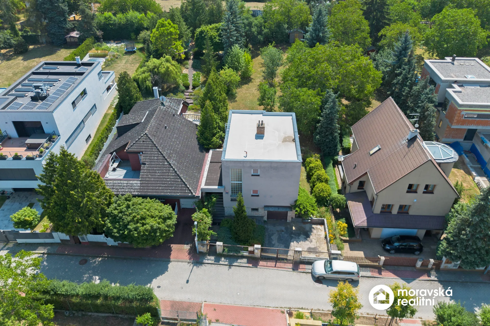 Prodej rodinného domu 5+1, 210 m², pozemek 1 048 m², Praha 5 – ul. Pod viaduktem