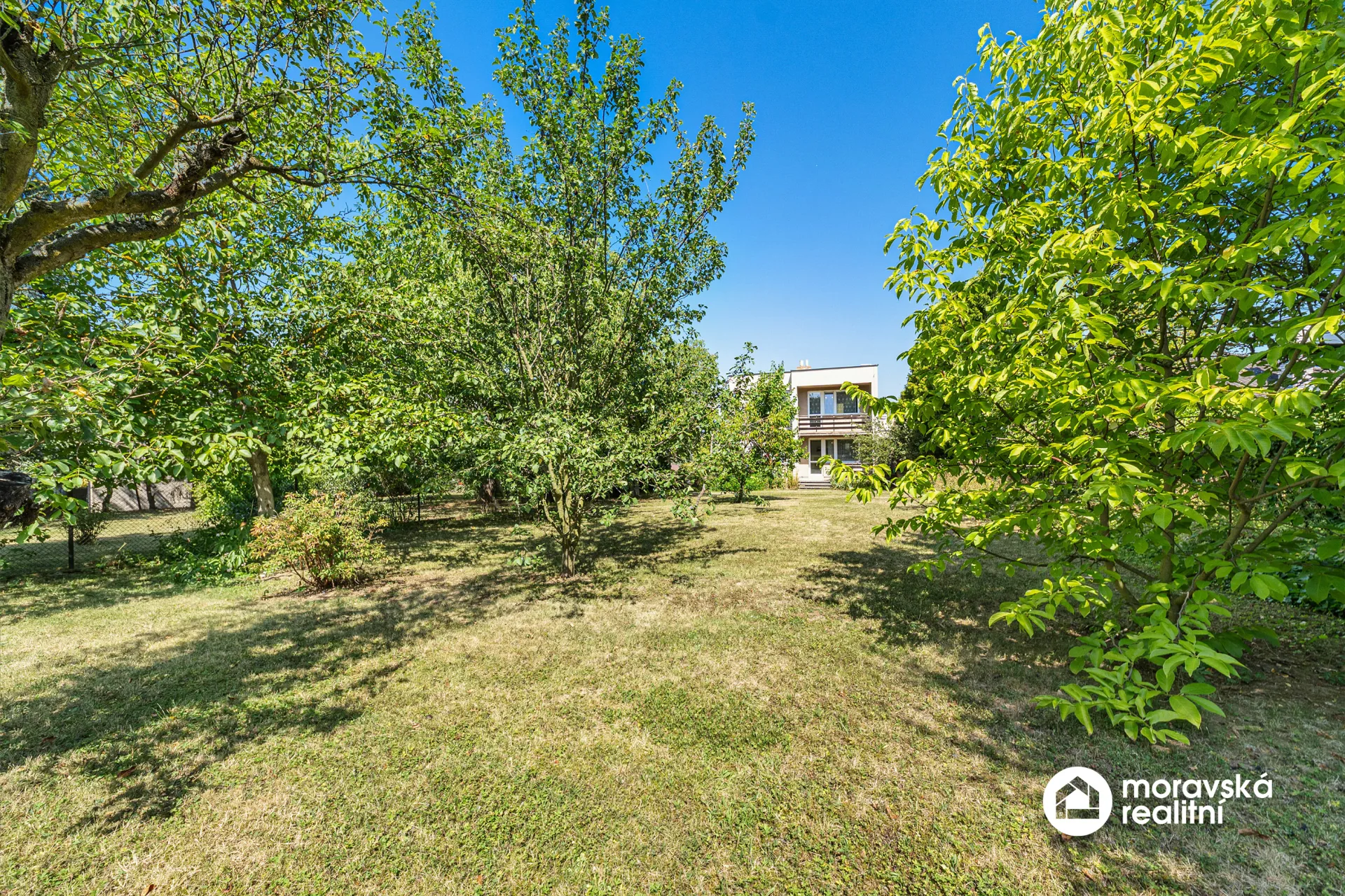 Prodej rodinného domu 5+1, 210 m², pozemek 1 048 m², Praha 5 – ul. Pod viaduktem