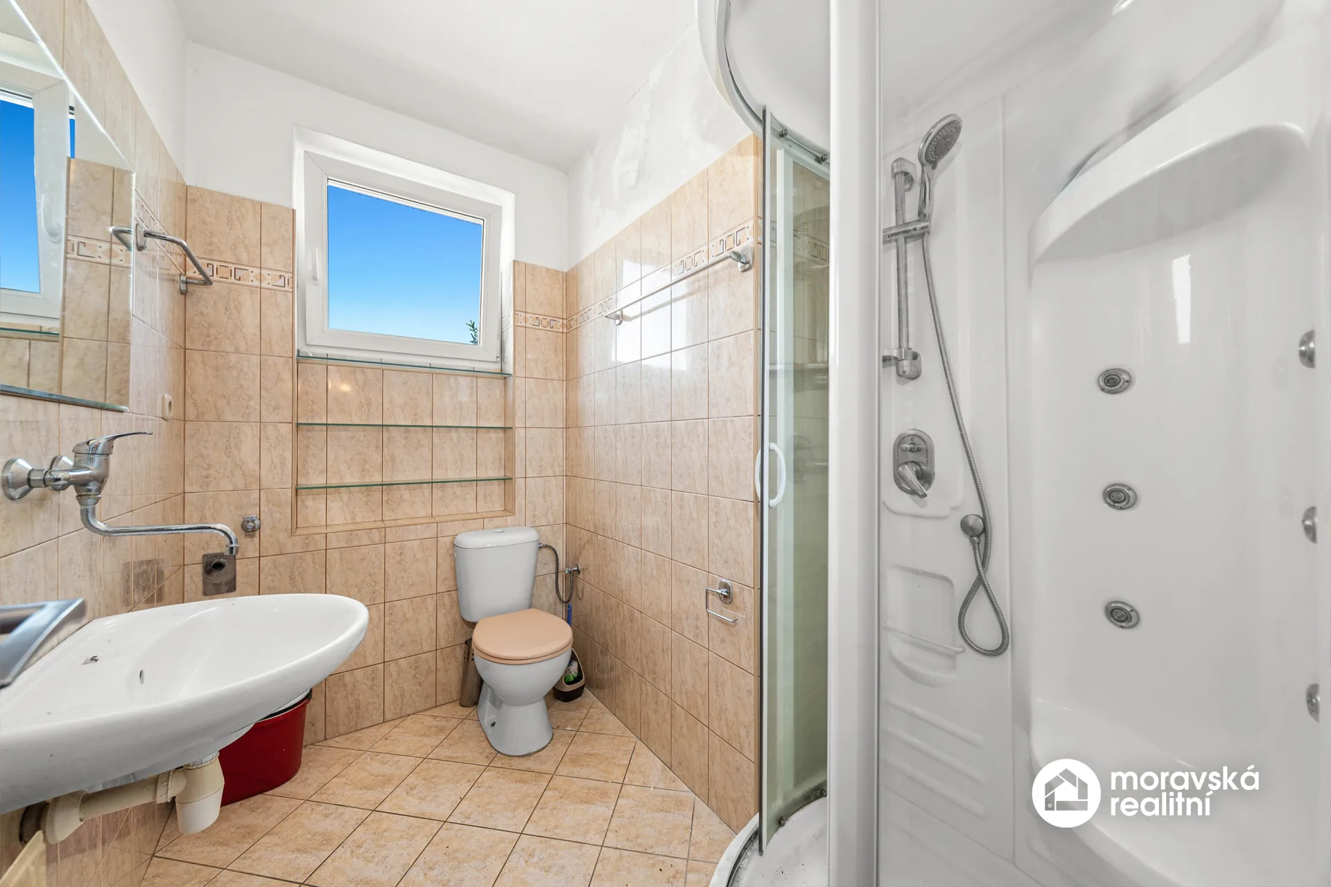 Prodej rodinného domu 5+1, 210 m², pozemek 1 048 m², Praha 5 – ul. Pod viaduktem