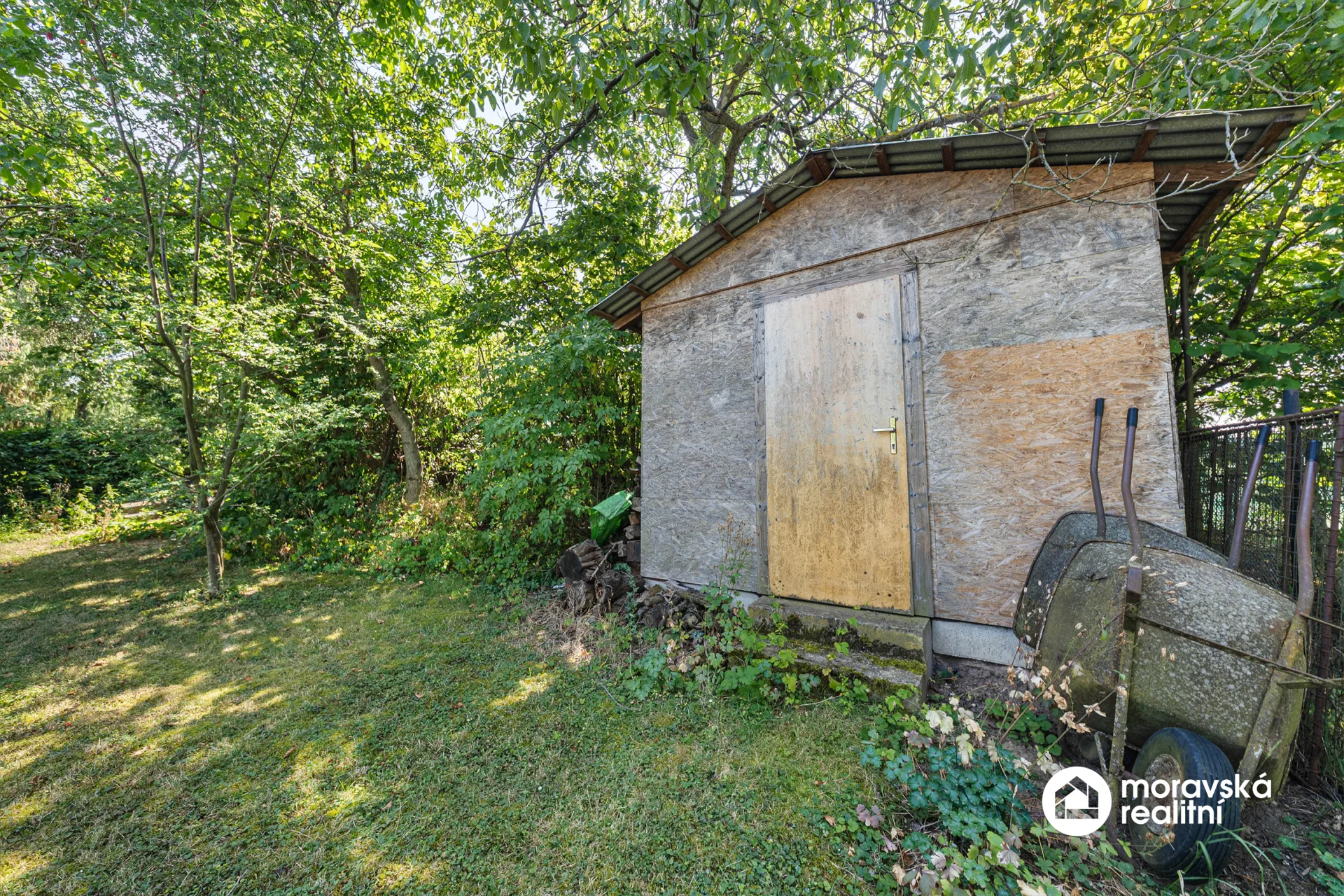 Prodej rodinného domu 5+1, 210 m², pozemek 1 048 m², Praha 5 – ul. Pod viaduktem